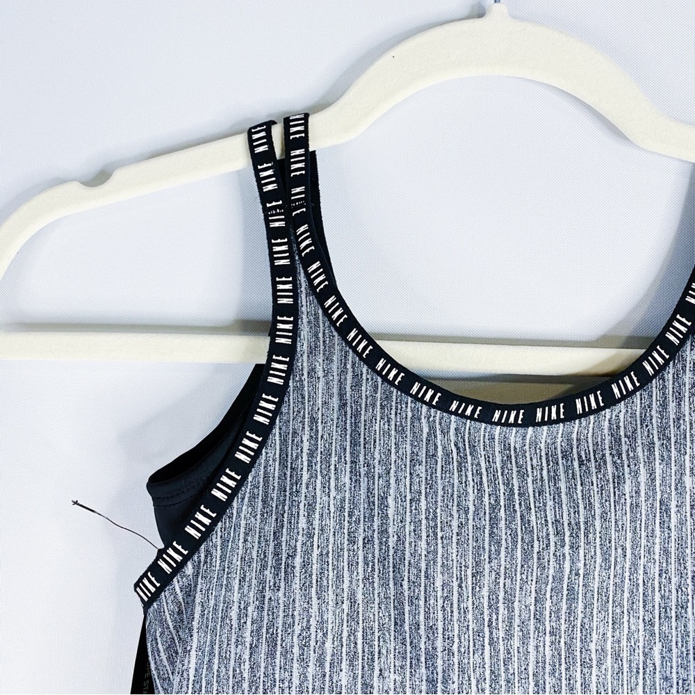 Nike - Dri Fit Tank - Picture 3 of 4